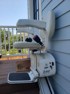 E603 Outdoor Straight Stairlift